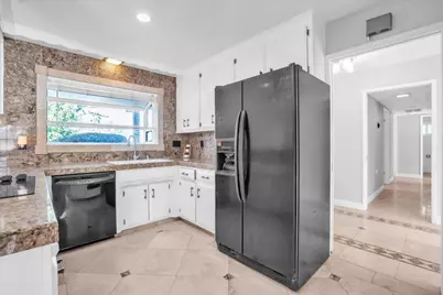 3996 Rochdale Drive, Carmichael, CA 95608 - Photo 13