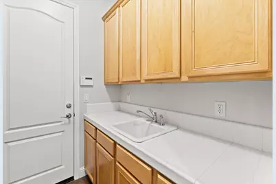 9290 Eagle Springs Place, Roseville, CA 95747 - Photo 45