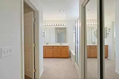 12999 Goldstone Court, Lathrop, CA 95330 - Photo 11