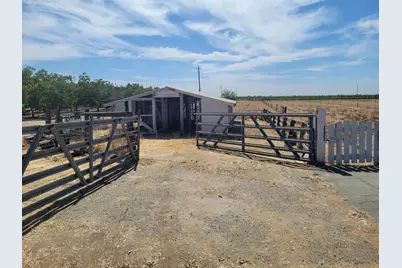24471 Avenue 19, Madera, CA 93637 - Photo 49