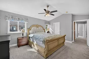 9510 Royston Way, Elk Grove, CA 95758 - Photo 31