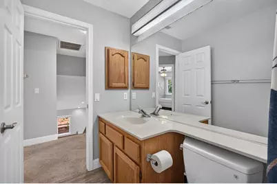 9510 Royston Way, Elk Grove, CA 95758 - Photo 41