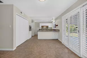 3333 Eisenhower Dr, Sacramento, CA 95826 - Photo 17