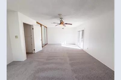 6800 Havenhurst Drive, Sacramento, CA 95831 - Photo 13