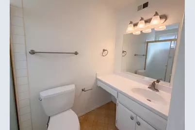 6800 Havenhurst Drive, Sacramento, CA 95831 - Photo 21