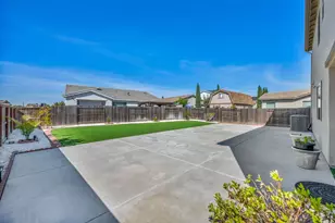 1693 Harvest Ln, Manteca, CA 95337 - Photo 15