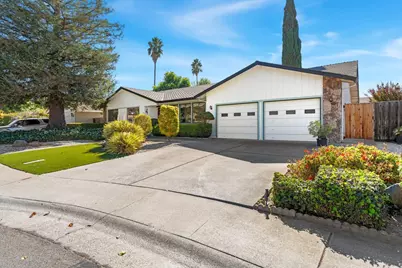 6764 Breakwater Way, Sacramento, CA 95831 - Photo 3