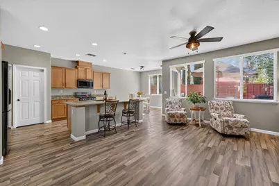 3394 John Fremont Way, Yuba City, CA 95993 - Photo 15