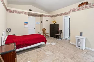 7158 Clearbrook Way, Sacramento, CA 95823 - Photo 5