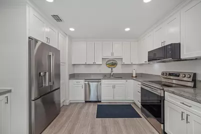 8927 Bluff Lane, Fair Oaks, CA 95628 - Photo 9
