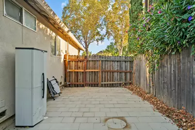 3611 23rd Avenue, Sacramento, CA 95820 - Photo 29