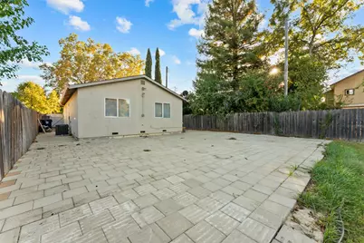 3611 23rd Avenue, Sacramento, CA 95820 - Photo 25
