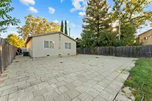 3611 23rd Ave, Sacramento, CA 95820 - Photo 25