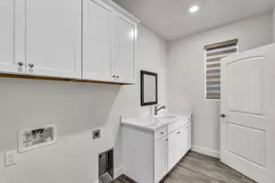 10933 Monomoy Wy, Stockton, CA 95219 - Photo 53