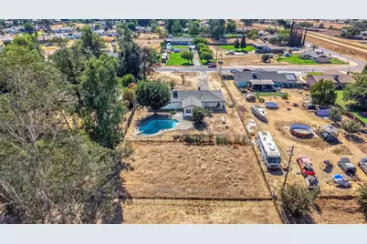 18807 Smithwood Drive, Madera, CA 93638 - Photo 41