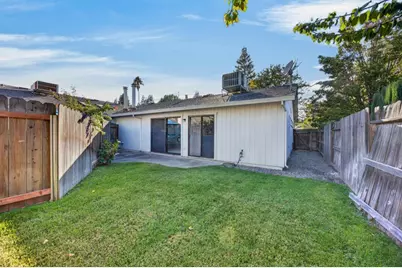 7231 Harbor Light Way, Sacramento, CA 95831 - Photo 37
