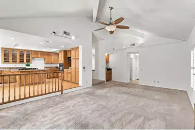 8908 Royal Gate Way, Elk Grove, CA 95624 - Photo 13
