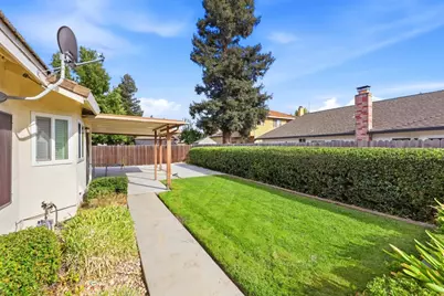 8908 Royal Gate Way, Elk Grove, CA 95624 - Photo 31