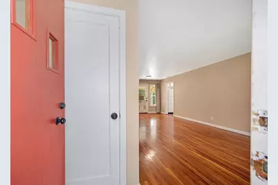 4902 Jerry Way, Sacramento, CA 95819 - Photo 9