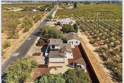 4692 E Hogan Lane, Lodi, CA 95240 - Photo 49