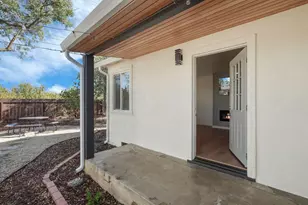 4692 E Hogan Ln, Lodi, CA 95240 - Photo 7
