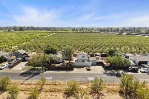 4692 E Hogan Ln, Lodi, CA 95240 - Photo 61