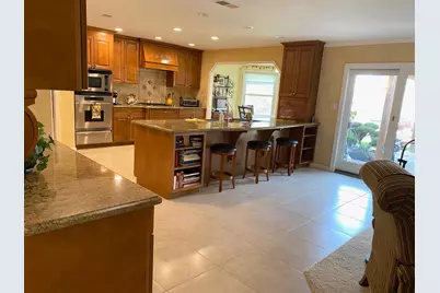 2401 Woodlake Cir, Lodi, CA 95242 - Photo 29