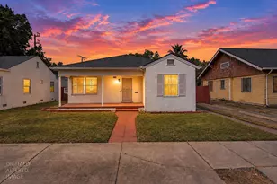 1211 N Airport Way, Stockton, CA 95205 - Photo 1