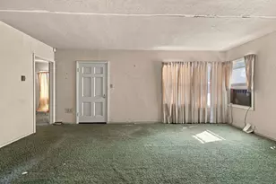 1211 N Airport Way, Stockton, CA 95205 - Photo 11