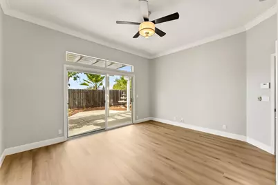 1033 Halidon Way, Folsom, CA 95630 - Photo 17