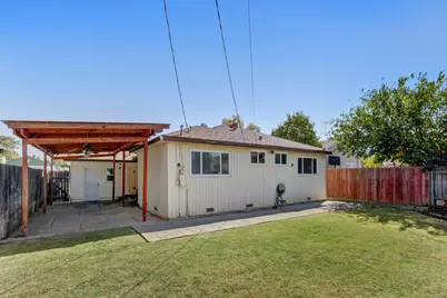 4960 Bradford Drive, Sacramento, CA 95820 - Photo 37