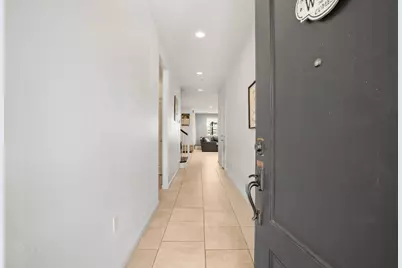 945 Mendocino Ct, Lathrop, CA 95330 - Photo 5