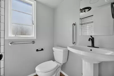 224 Berverdor Avenue, Tracy, CA 95376 - Photo 23
