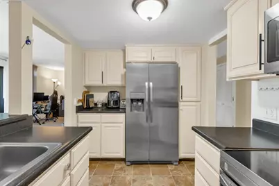 903 Fulton Avenue #406, Sacramento, CA 95825 - Photo 5