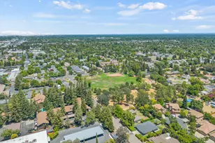903 Fulton Ave, Sacramento, CA 95825 - Photo 27