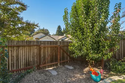 6401 Cedar Ranch Drive, Citrus Heights, CA 95621 - Photo 37