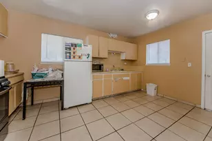 215 5th St, West Sacramento, CA 95605 - Photo 5