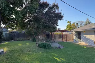 7428 Autumn Ave, Citrus Heights, CA 95621 - Photo 19