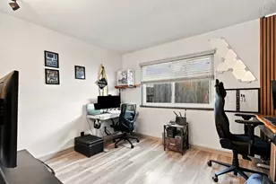 2767 Londonderry Dr, Sacramento, CA 95827 - Photo 35