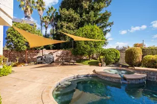 9021 Old Creek Dr, Elk Grove, CA 95758 - Photo 21