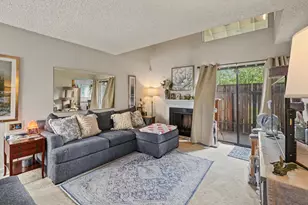 6060 Gloria Dr, Sacramento, CA 95822 - Photo 3