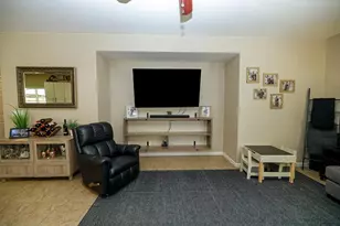 2365 Triumph Ct, Turlock, CA 95380 - Photo 29