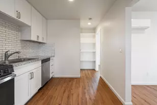 5631 53rd St, Sacramento, CA 95824 - Photo 9