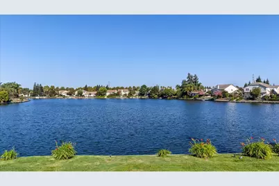 3909 Bay View Court, Stockton, CA 95219 - Photo 87