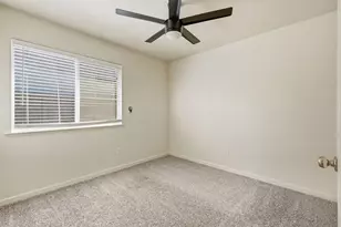 5352 Buckwood Way, Sacramento, CA 95835 - Photo 23