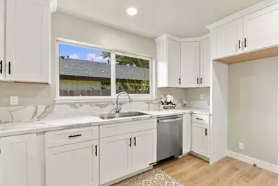 208 Baldwin Avenue, Roseville, CA 95678 - Photo 9