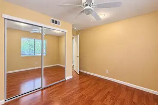 9050 Descendant Dr, Elk Grove, CA 95758 - Photo 13