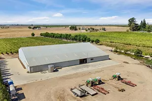 26680 N Mackville Rd, Clements, CA 95227 - Photo 5