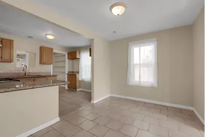 111 N Hinkley Avenue, Stockton, CA 95215 - Photo 5