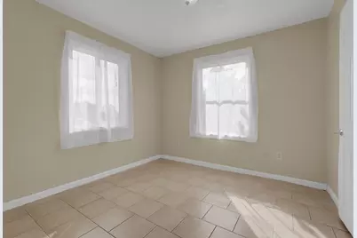 111 N Hinkley Avenue, Stockton, CA 95215 - Photo 7